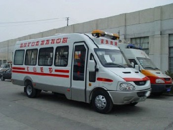 北京出租急救车联系电话